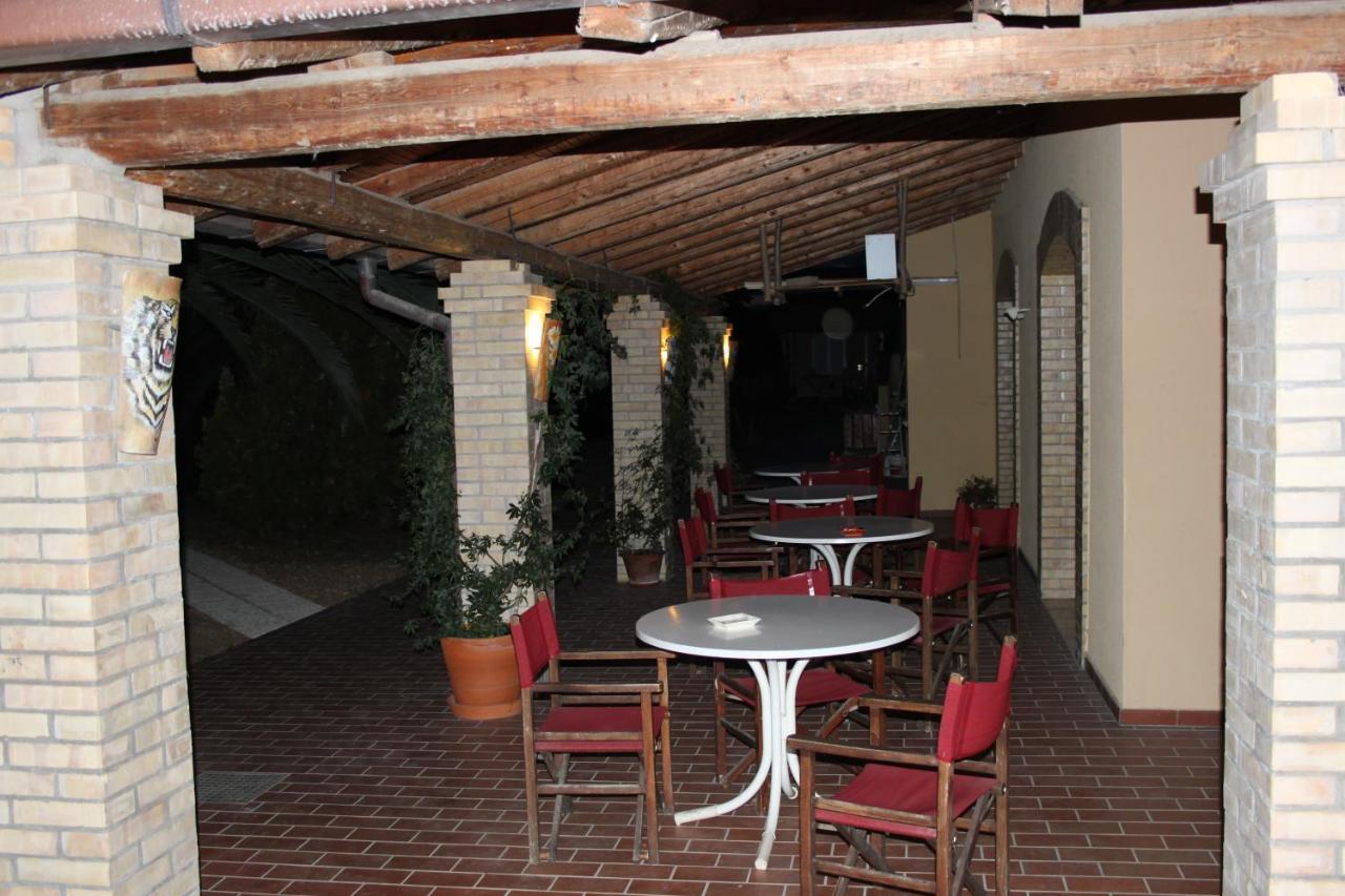 Country-House Pecora Nera Konuk evi Mosciano SantʼAngelo Dış mekan fotoğraf